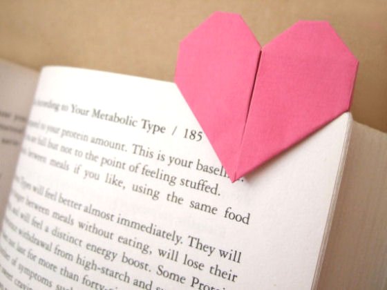 Па, за романтичне људе који не могу замислити свој дан без читања наредног ремек-дела, потребно је само означити срце