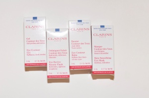 У марки Clarins близько 10 варіантів кремів та інших Догляду коштів для очей