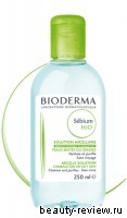 У цієї марки також є мицеллярний розчин для комбінований і жирної шкіри Bioderma Sebium H2O, який виглядає ось так: